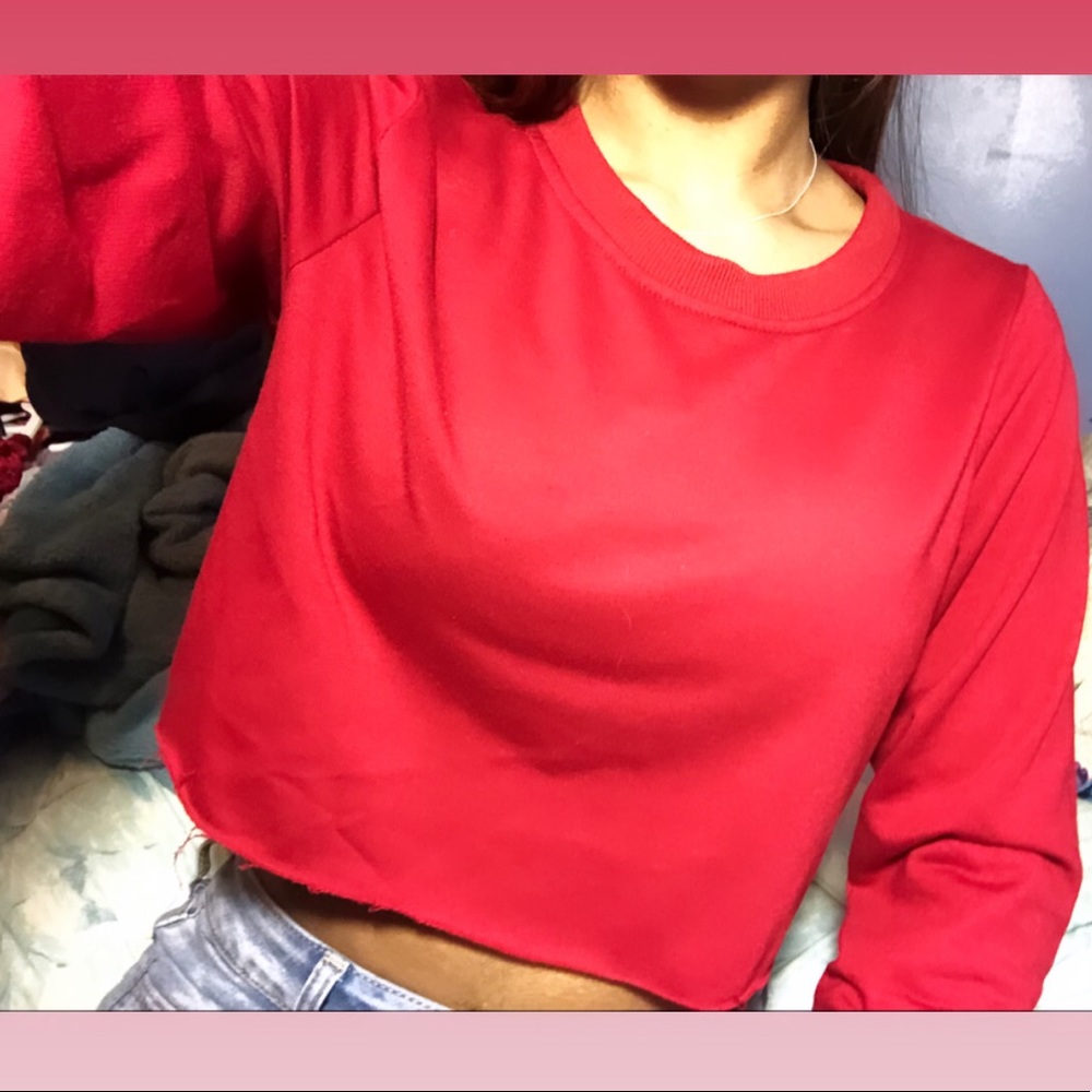 Crop top tee